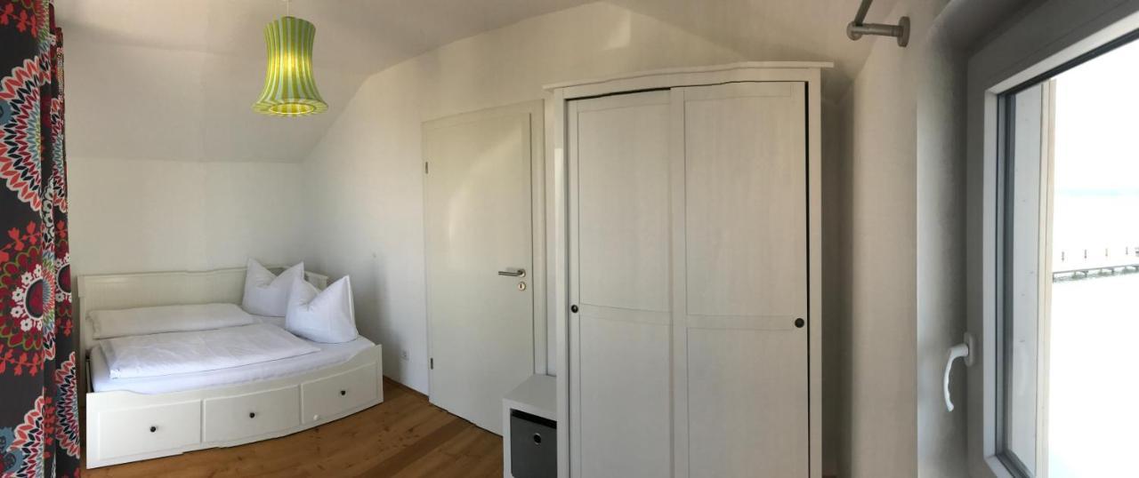 Ferienhaeuser Am Nordufer Des Hainer Sees Neukieritzsch Extérieur photo